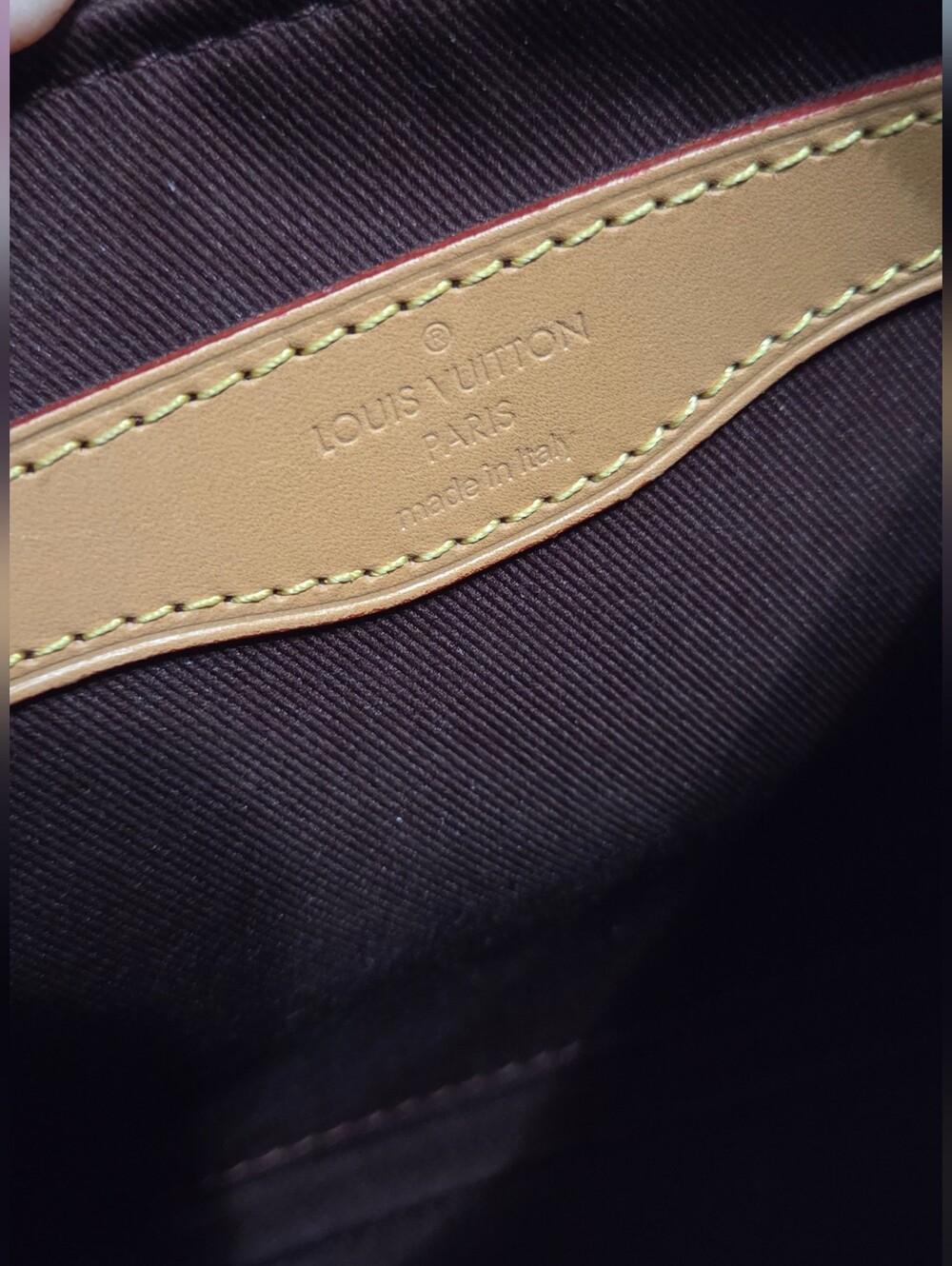 Louis Vuitton Boulogne PM - Picture 3 of 16